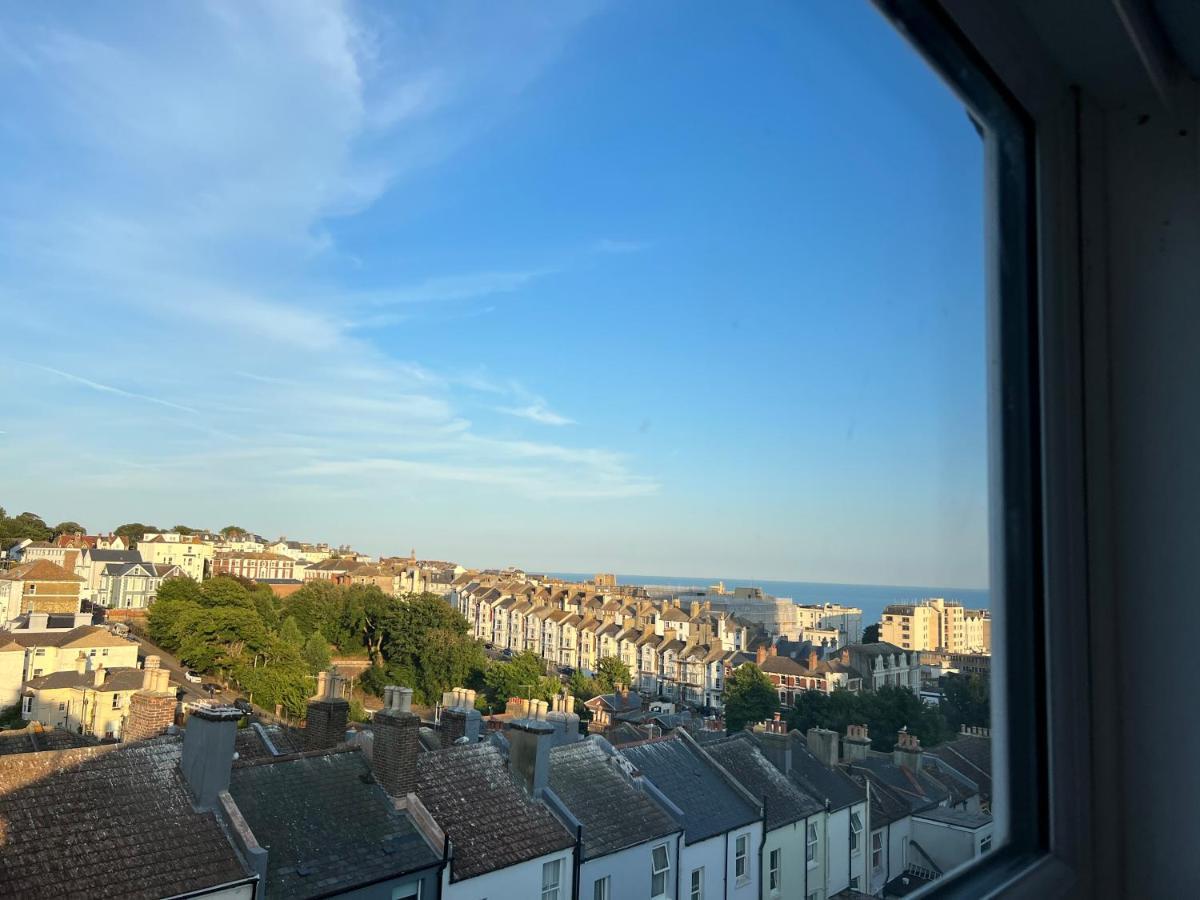 Lovely 1-Bedroom Flat In St Leonards On Sea Exterior foto